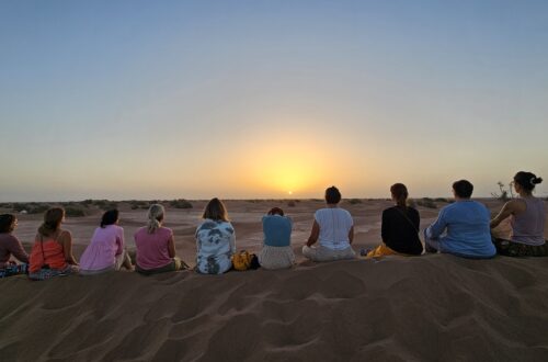 Méditation au lever du soleil