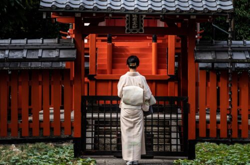 kimono, costume, shrine, prayer, worship, architecture, serene, traditional, japan, kyoto, japan, japan, japan, japan, japan, kyoto